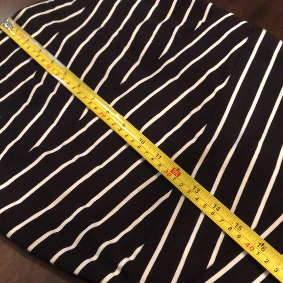 WHBM Striped V-Neck pretty collar crossover style stretchy spandex blend dress - Picture 15 of 15